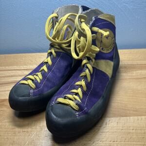 La Sportiva Mariacher Womens Purple Climbing Shoes High Top - Size 7 US